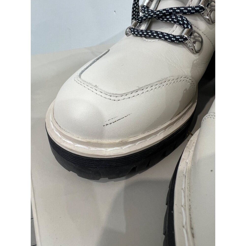 Women's Marc Fisher Ltd Waldo Lace-up Platform Bootie, Size 7.5 M White Lug Sole - Picture 6 of 10